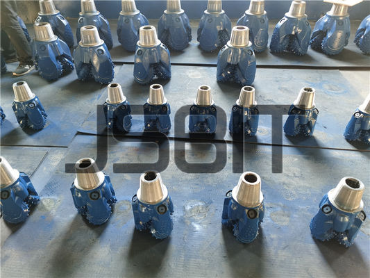 Iadc কোড 531 Tricone বিট 3 অগ্রভাগ দিয়ে ড্রিলিং